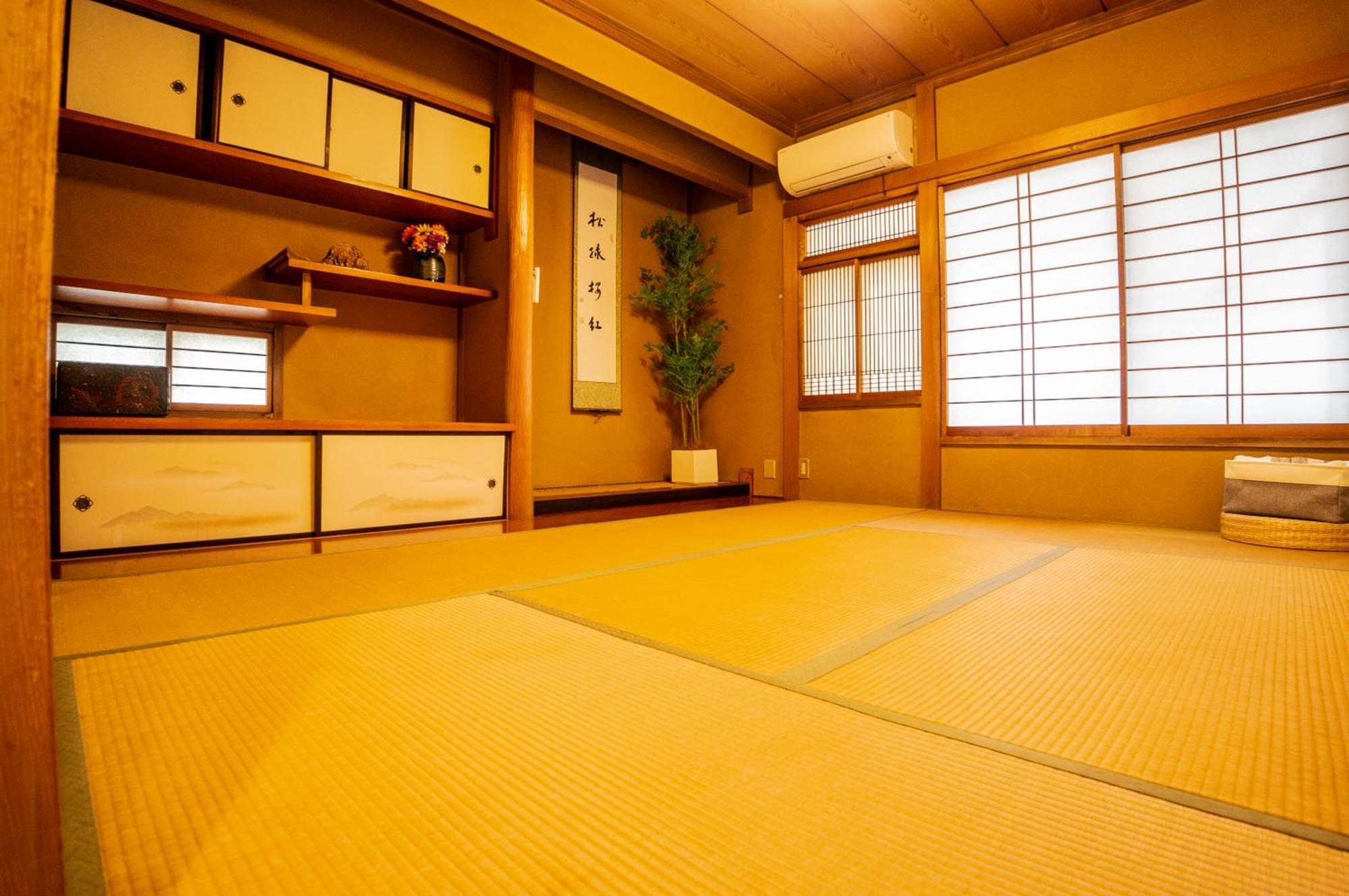 Family Or Business Travel 20 Percent Off 20 Guests 144Sqm Free Ikebukuro Shuttle 2 Kitchens Bathrooms 4 Bedrooms Tokyo Luaran gambar